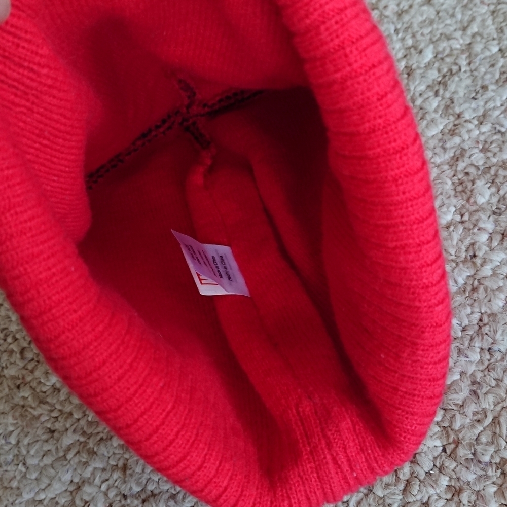 Red Spider Hero Knit Beanie for Kids - Picture 4 of 9